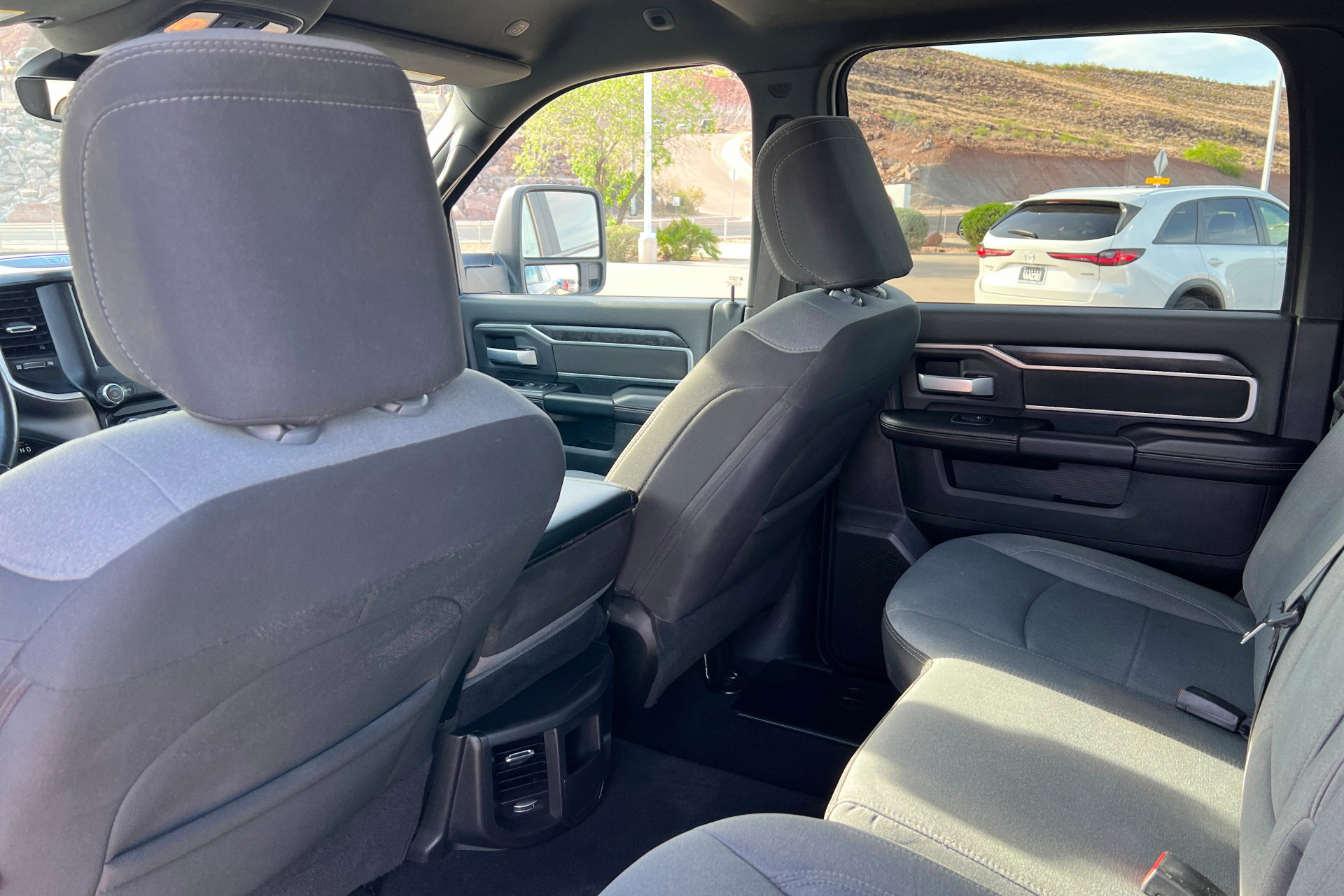 Used 2024 RAM 2500 Big Horn image 19