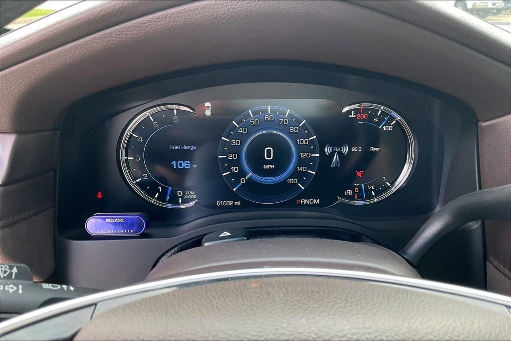 Used 2016 Cadillac Escalade Premium AWD/4WD image 19