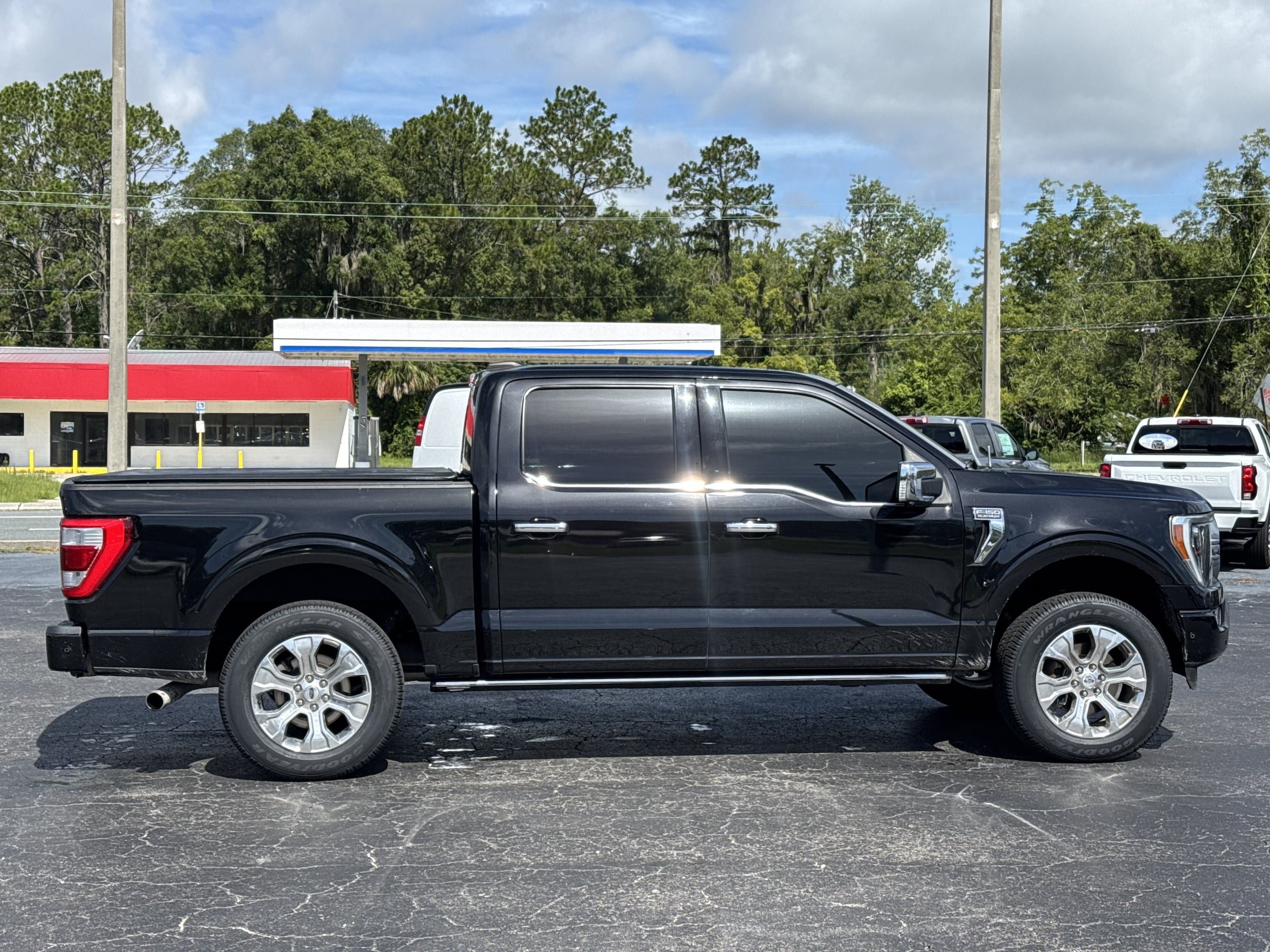 Used 2023 Ford F150 Platinum w/ Equipment Group 701A High AWD/4WD image 8