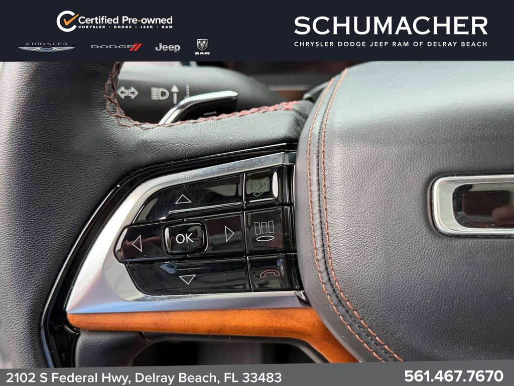 Used 2023 Jeep Grand Cherokee L Summit AWD/4WD image 30