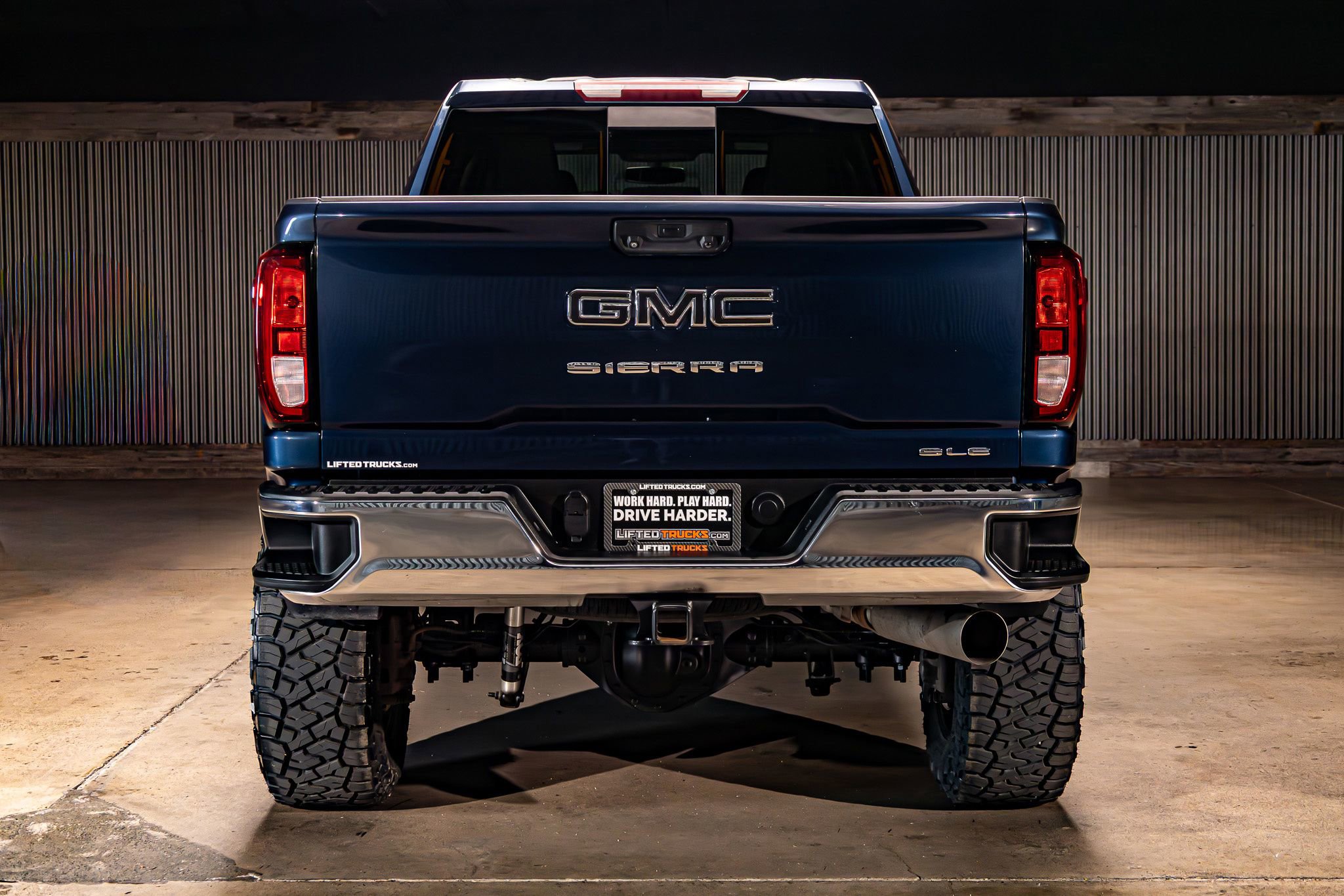 Used 2022 GMC Sierra 2500 SLE w/ SLE Convenience Package image 8