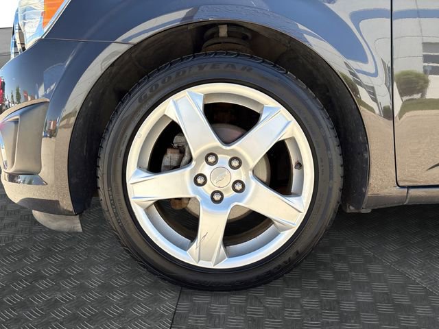 Used 2013 Chevrolet Sonic LTZ FWD image 13