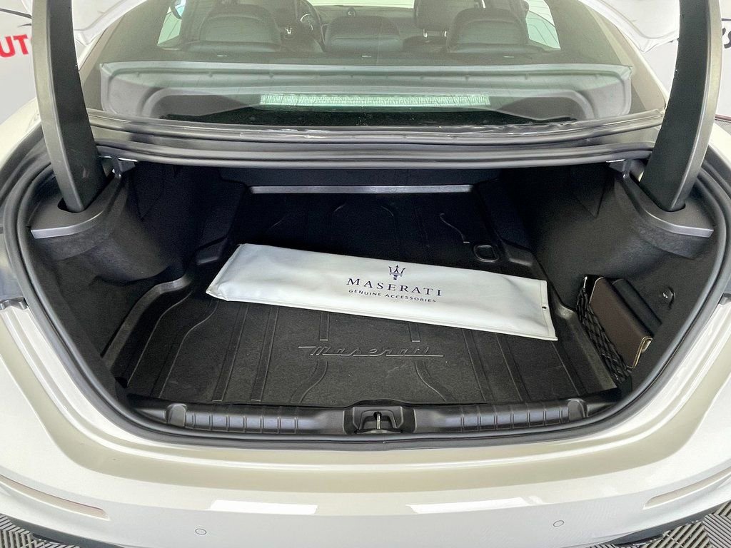 Used 2022 Maserati Ghibli Modena RWD image 7