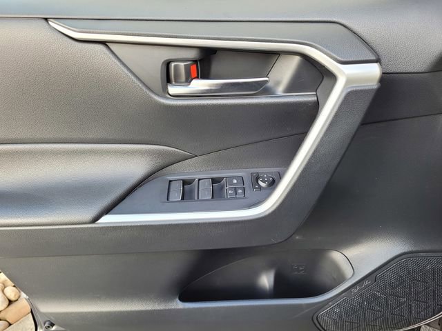 Used 2023 Toyota RAV4 SE w/ Weather & Moonroof Package AWD/4WD image 22