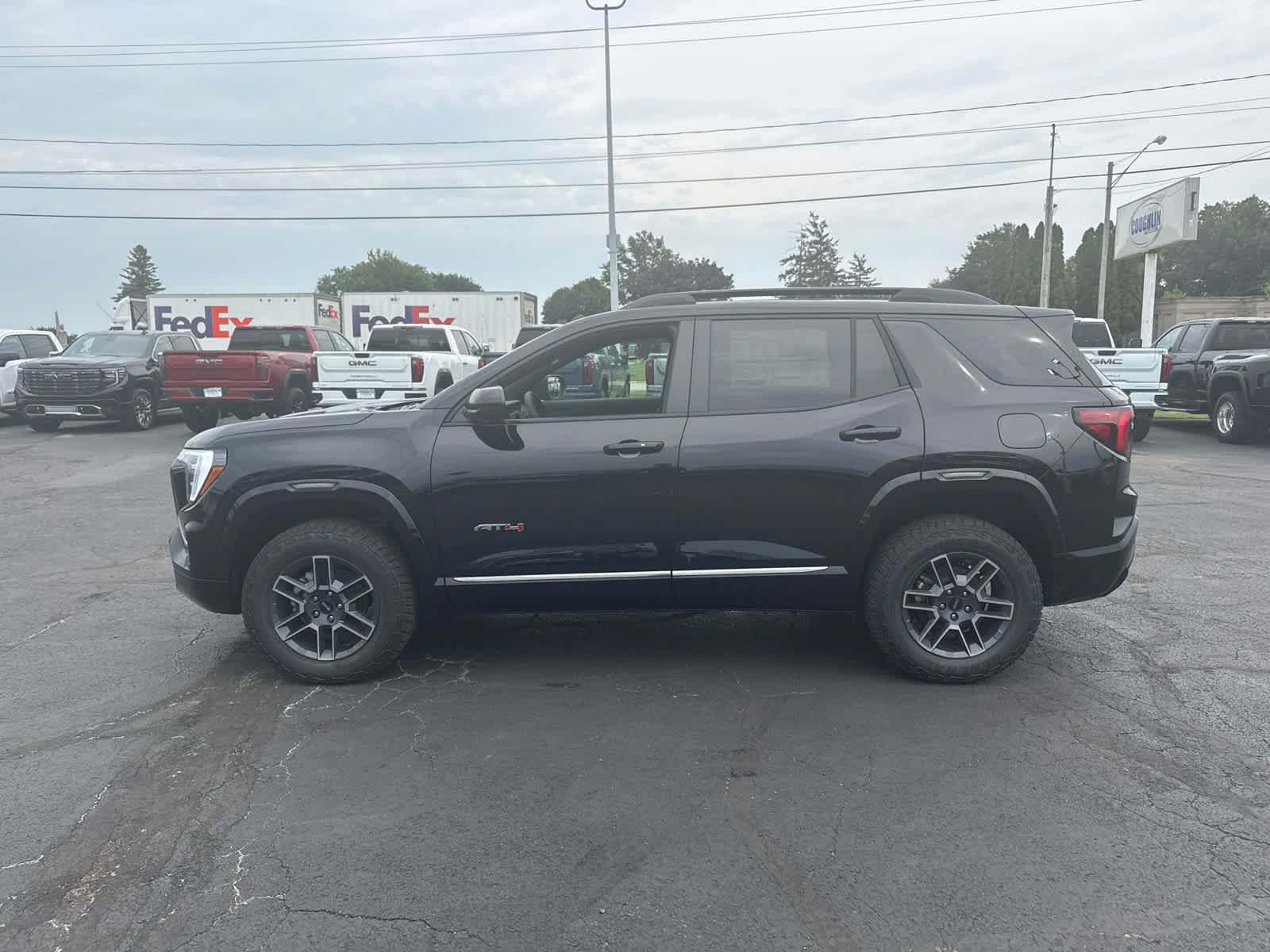 New 2027 GMC Terrain AT4 w/ Convenience Package III AWD/4WD image 2