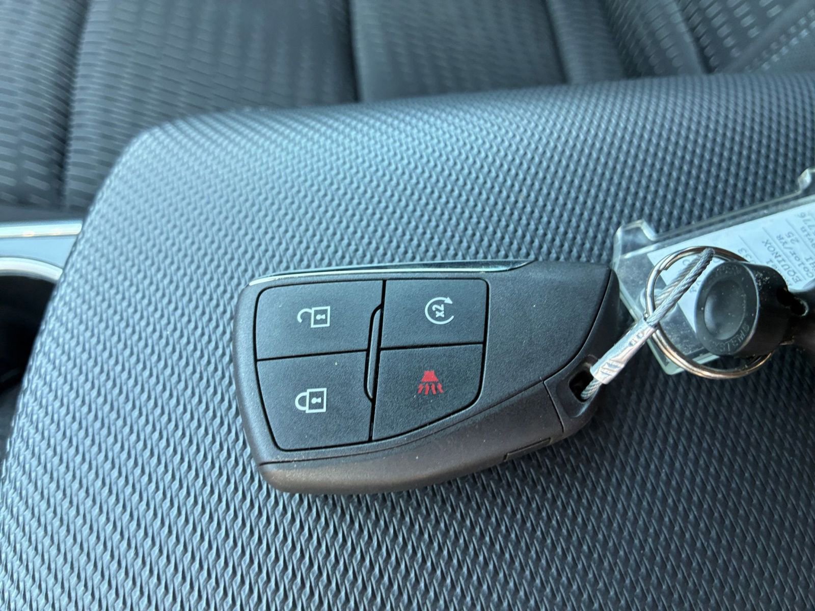 Used 2025 Chevrolet Equinox LT FWD image 22