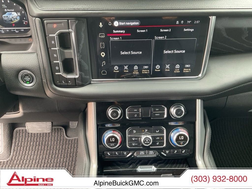 Used 2024 GMC Yukon XL Denali w/ Advanced Technology Package AWD/4WD image 11