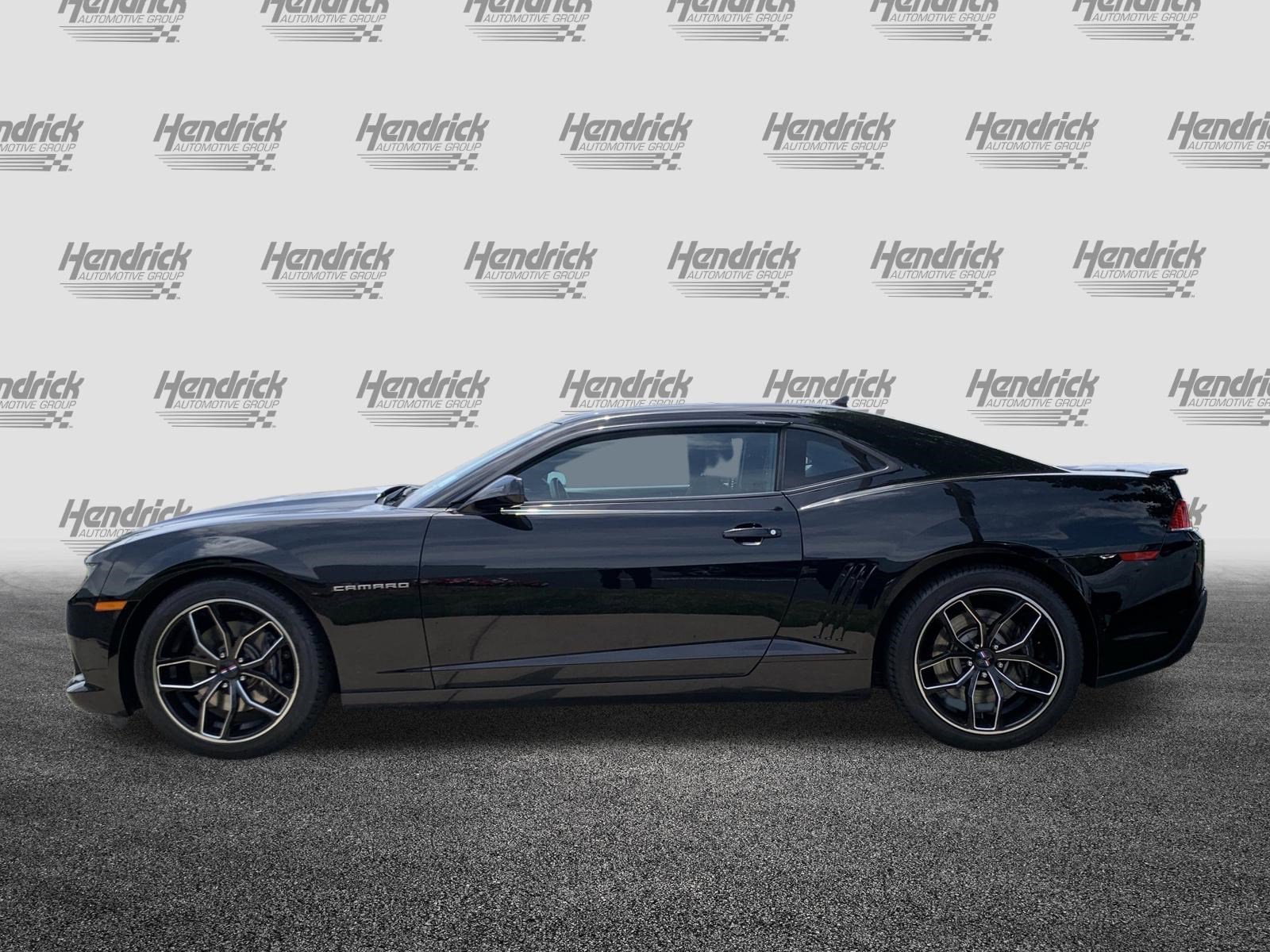 Used 2015 Chevrolet Camaro SS w/ RS Package RWD image 7