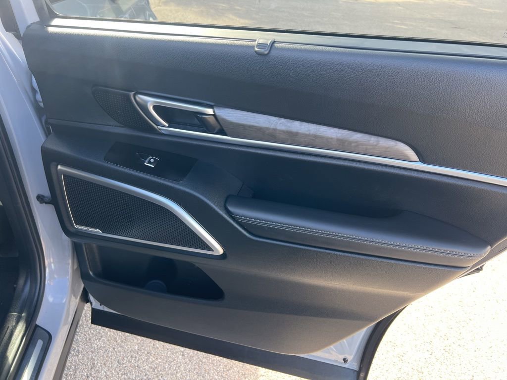 Used 2024 Kia Telluride SX X-Line image 17