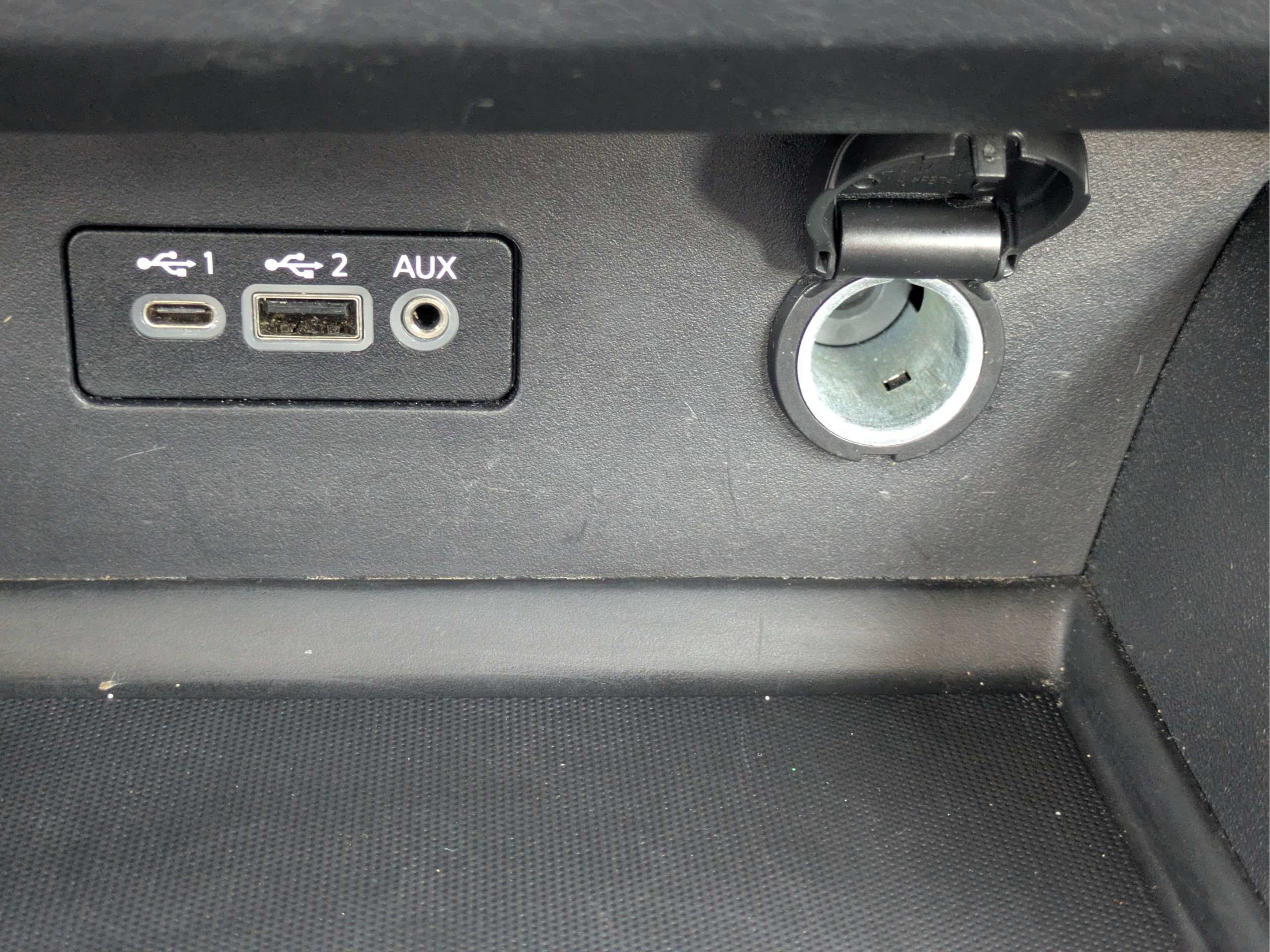 Used 2025 Nissan Altima 2.5 SV AWD/4WD image 22