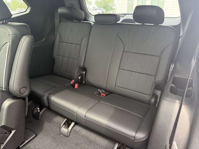 New 2026 Buick Enclave Avenir w/ LPO, Floor Liner Package image 59