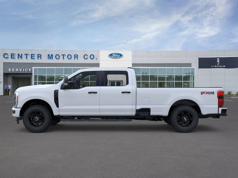 New 2026 Ford F350 4x4 Crew Cab Super Duty image 3