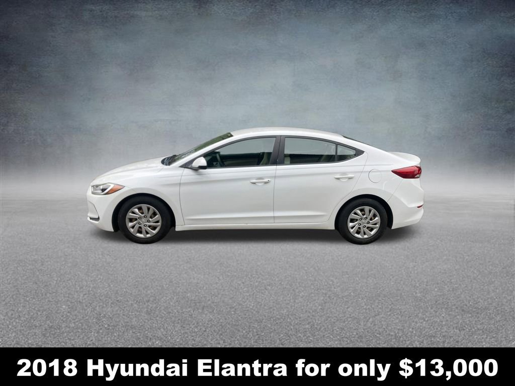 Used 2018 Hyundai Elantra SE image 2
