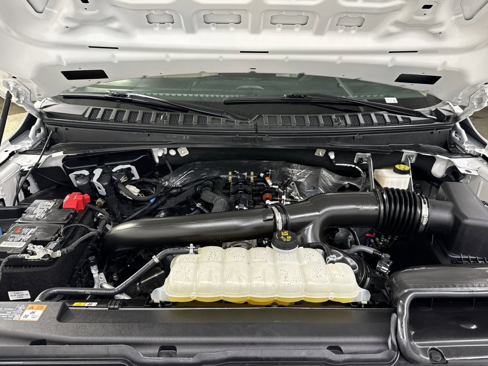 Used 2024 Ford Expedition Limited image 34