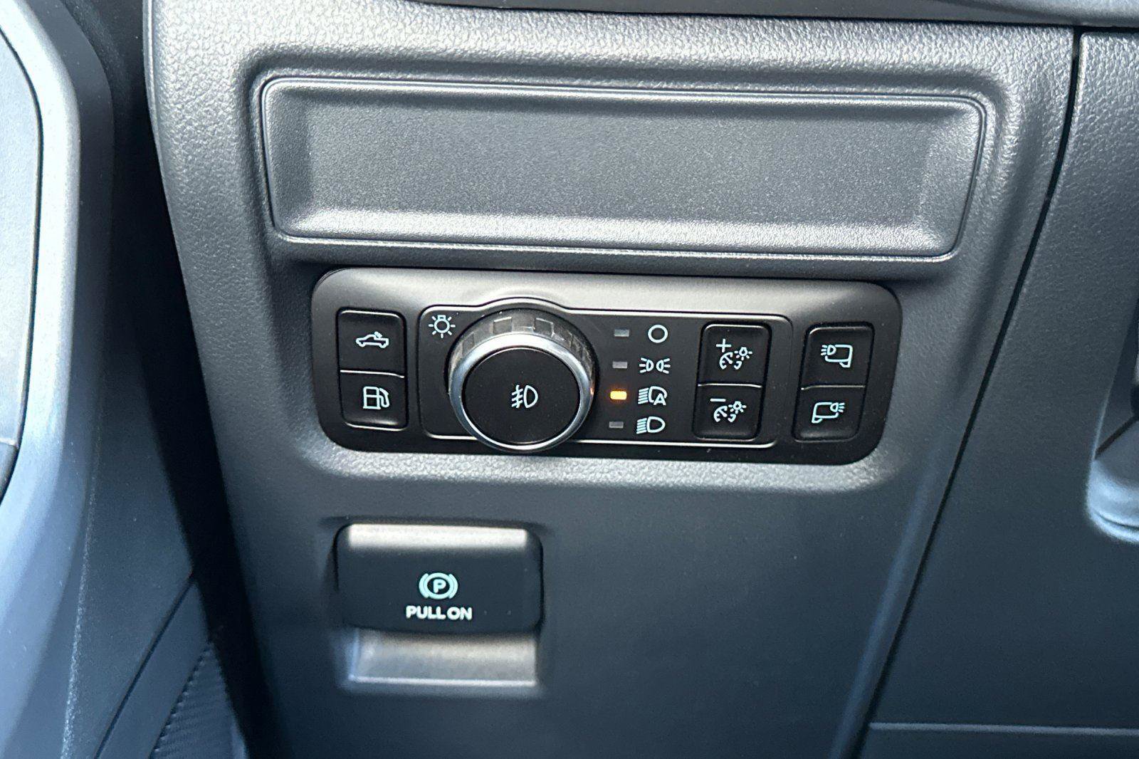 New 2025 Ford F150 XLT w/ Equipment Group 302A MID image 22