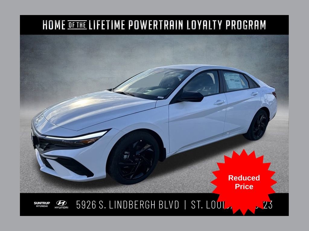 Used 2026 Hyundai Elantra Sport FWD image 1