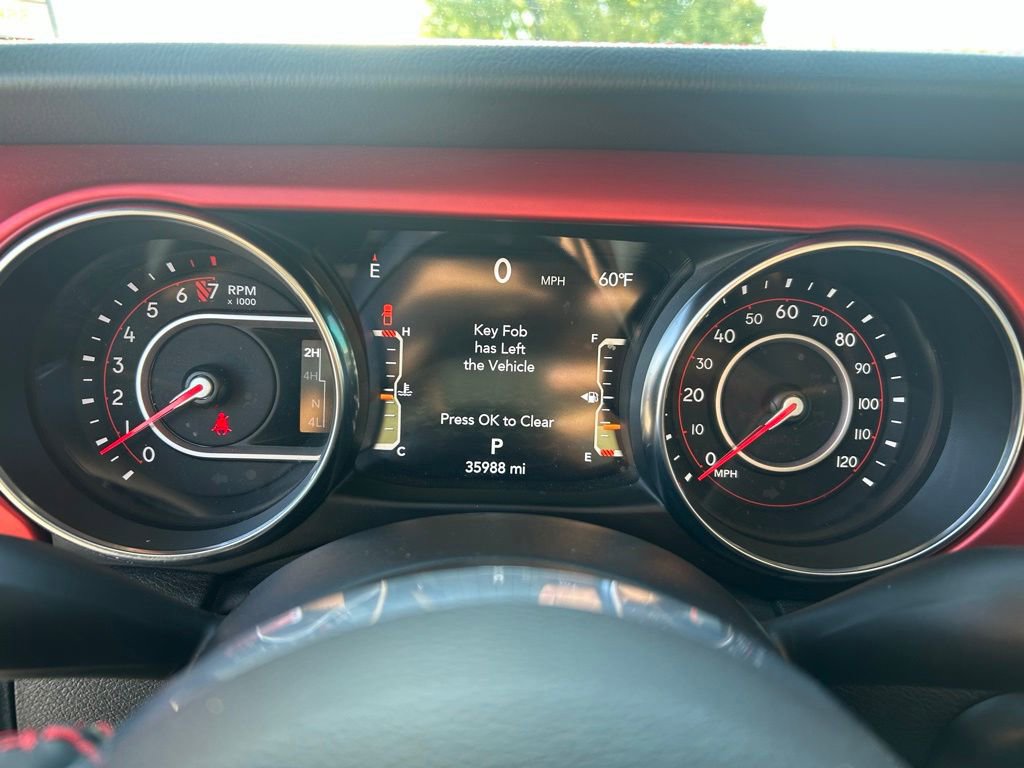 Used 2022 Jeep Gladiator Rubicon AWD/4WD image 16