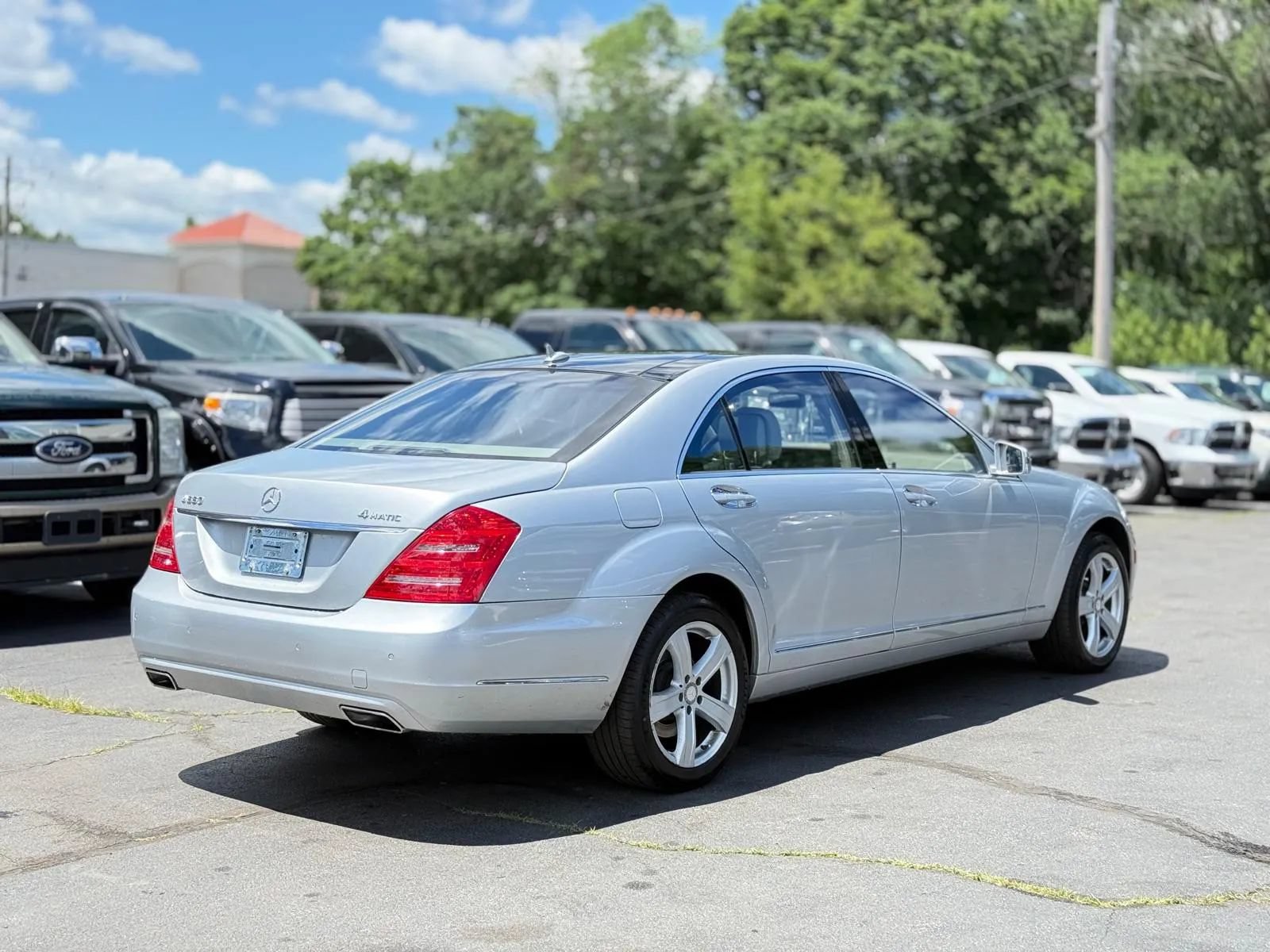 Used 2013 Mercedes-Benz S 550 4MATIC image 7
