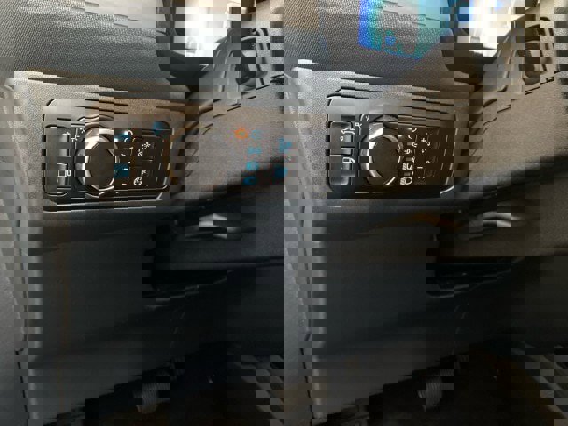 New 2025 Ford Maverick XL w/ Equipment Group 101A image 23