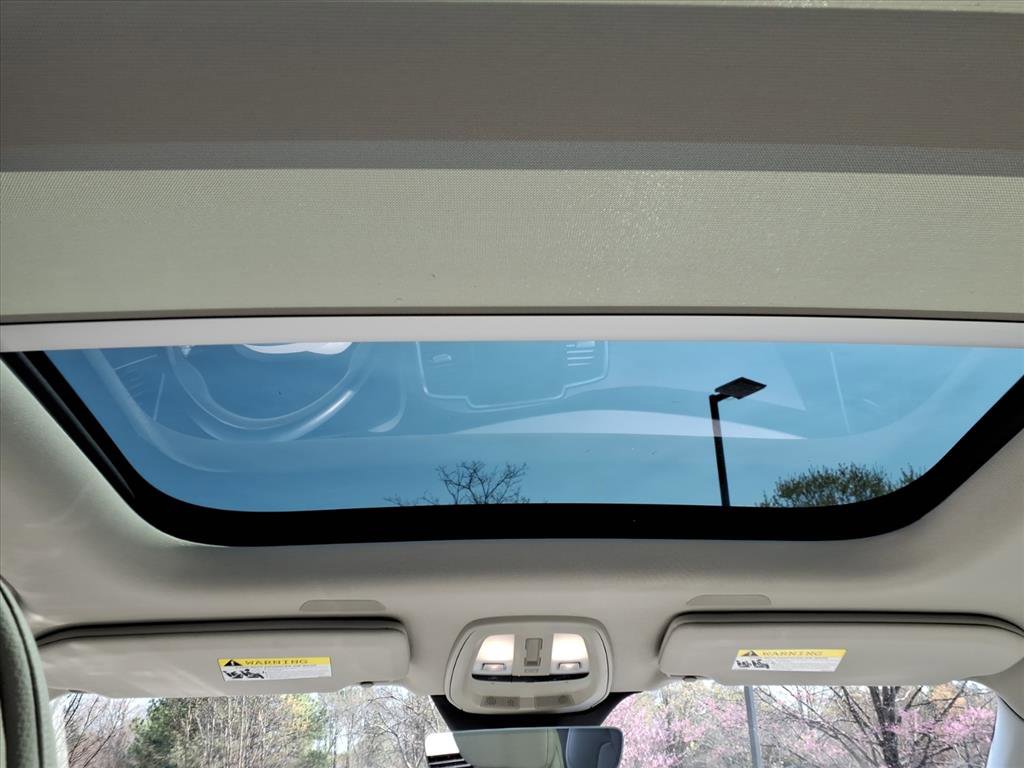 Certified 2023 Volvo XC90 B5 Plus image 15
