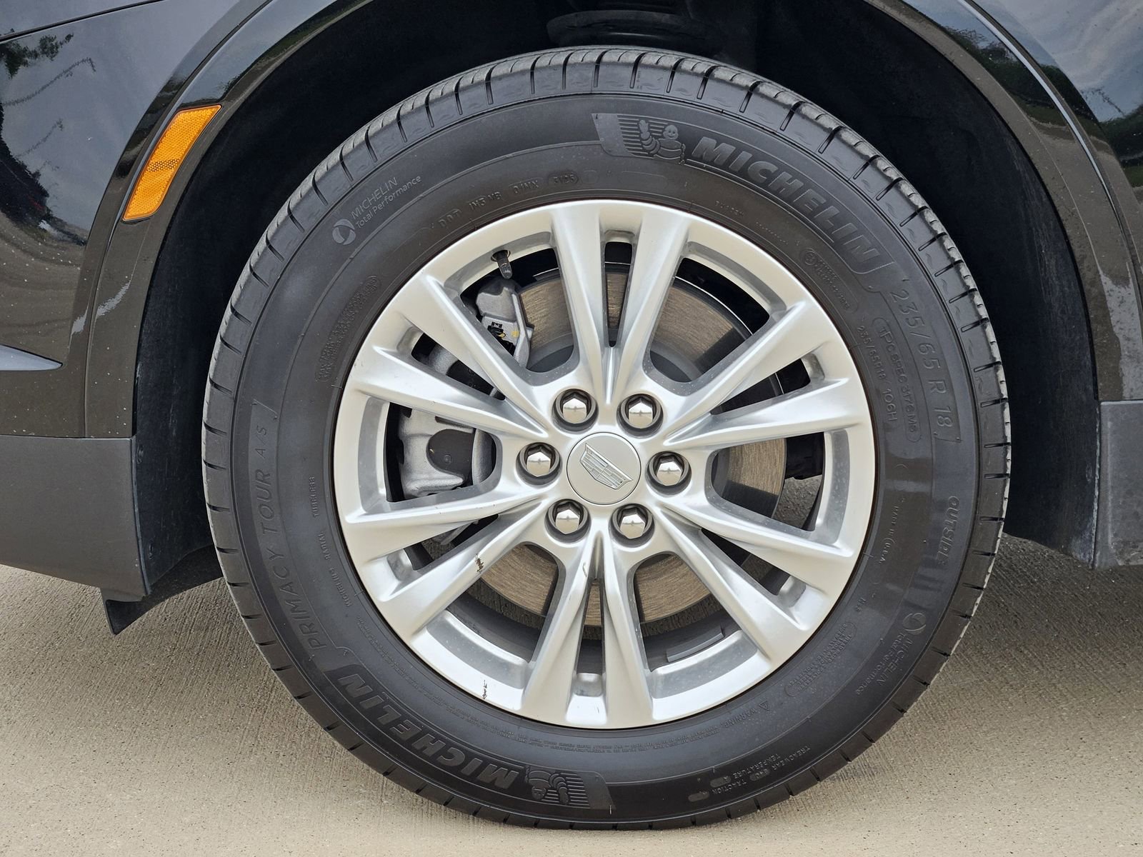 New 2026 Cadillac XT5 Luxury FWD image 12