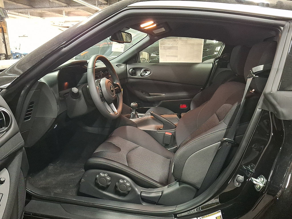 New 2026 Nissan Z Sport w/ Floor Mat Package RWD image 4