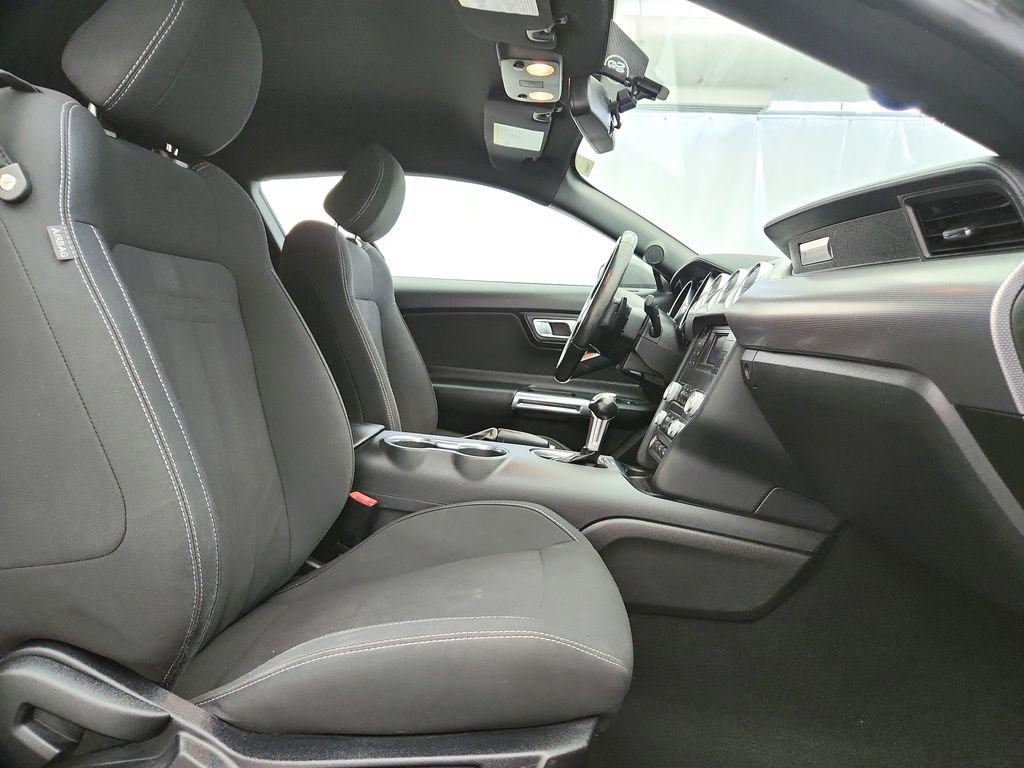 Used 2019 Ford Mustang GT RWD image 22