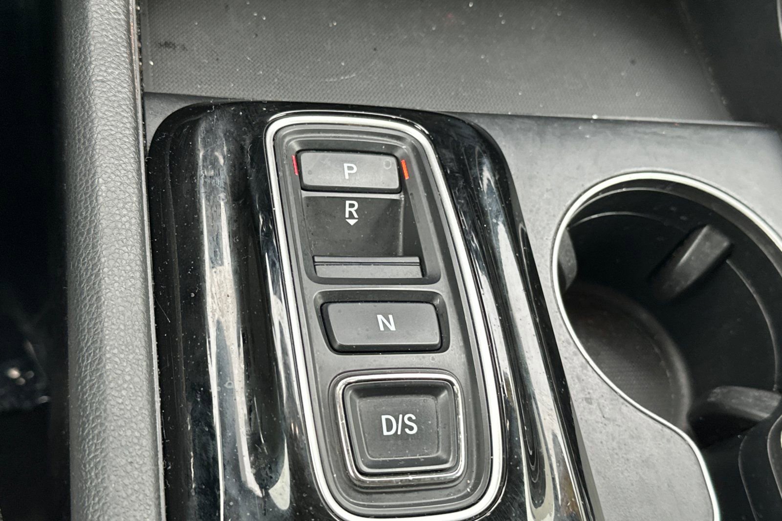 Used 2023 Honda Pilot LX image 25