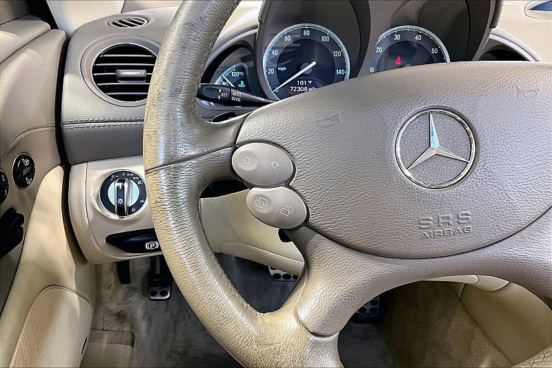 Used 2007 Mercedes-Benz SL 550 w/ AMG Sport Pkg image 17