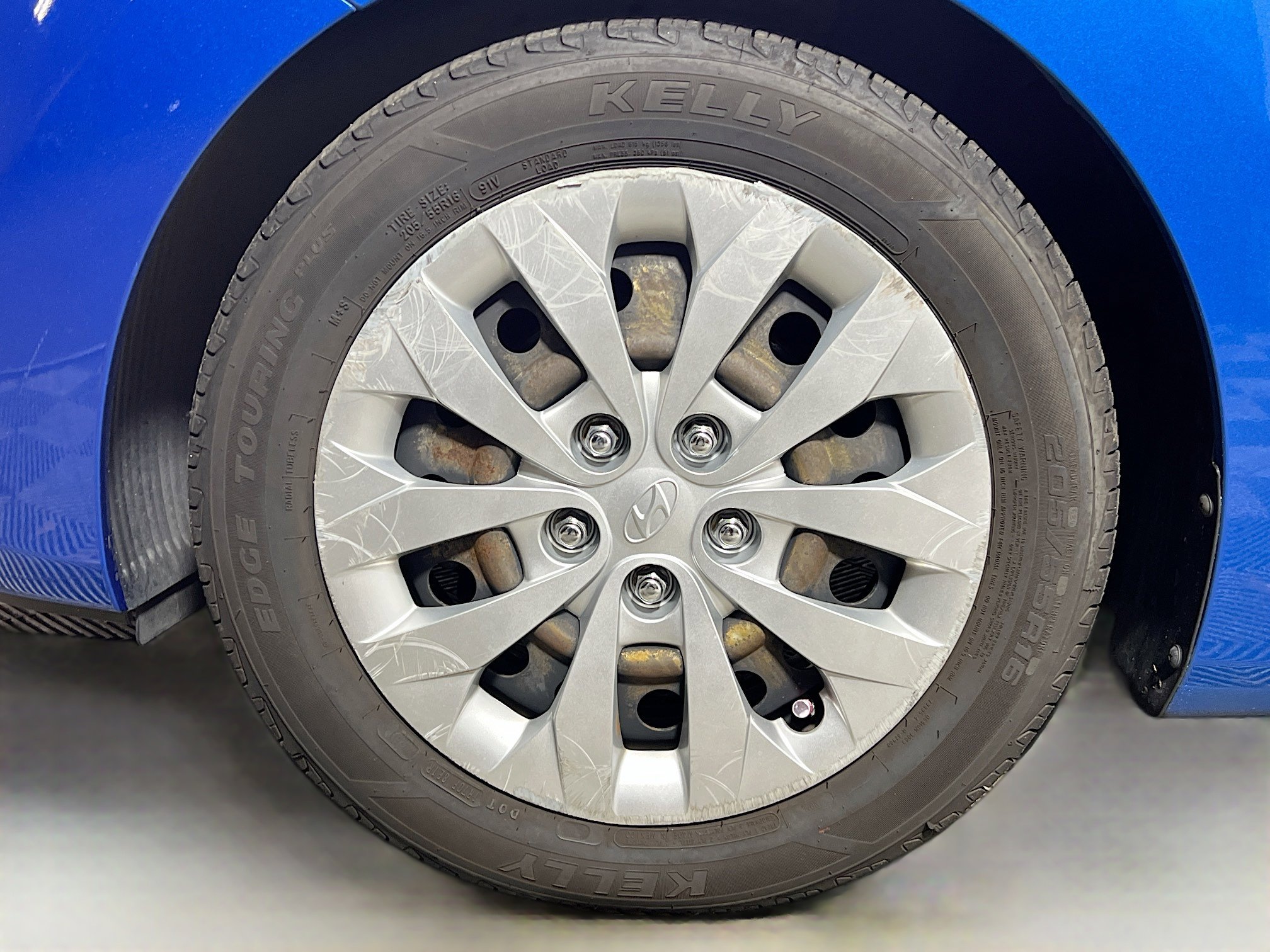 Used 2017 Hyundai Elantra GT image 14