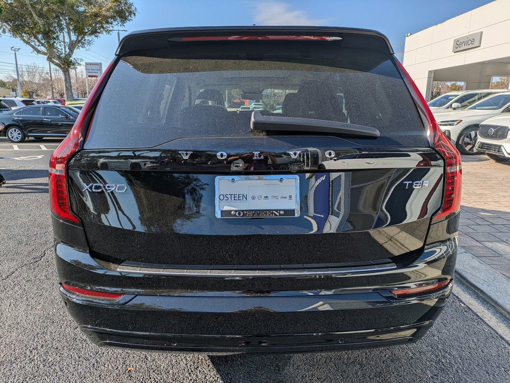 New 2026 Volvo XC90 T8 Ultra w/ Lounge Package image 5