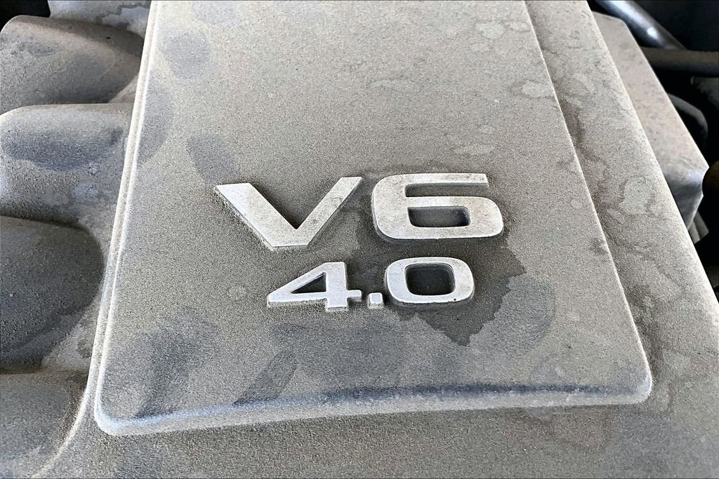 Used 2019 Nissan Frontier SV image 32