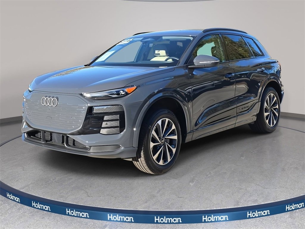 Certified 2025 Audi Q6 e-tron Premium w/ Convenience Package image 7