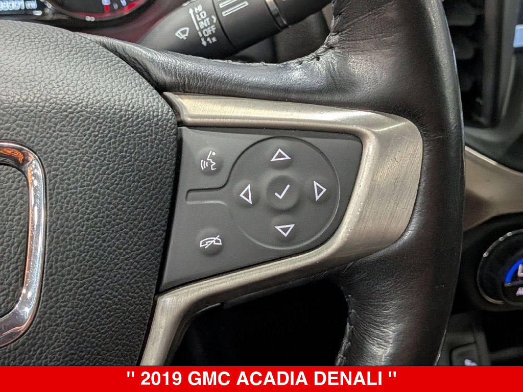 Used 2019 GMC Acadia Denali AWD/4WD image 18