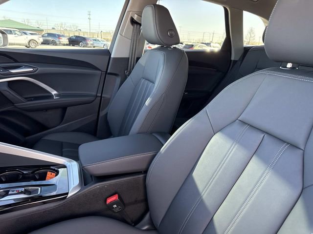 Used 2025 Audi Q5 2.0T Premium w/ 19" Wheel Package image 23