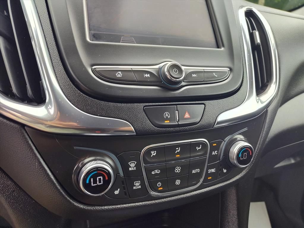 Used 2023 Chevrolet Equinox LT FWD image 23