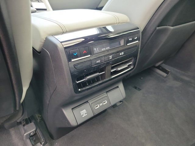 Used 2024 Acura MDX FWD w/ Technology Package image 14