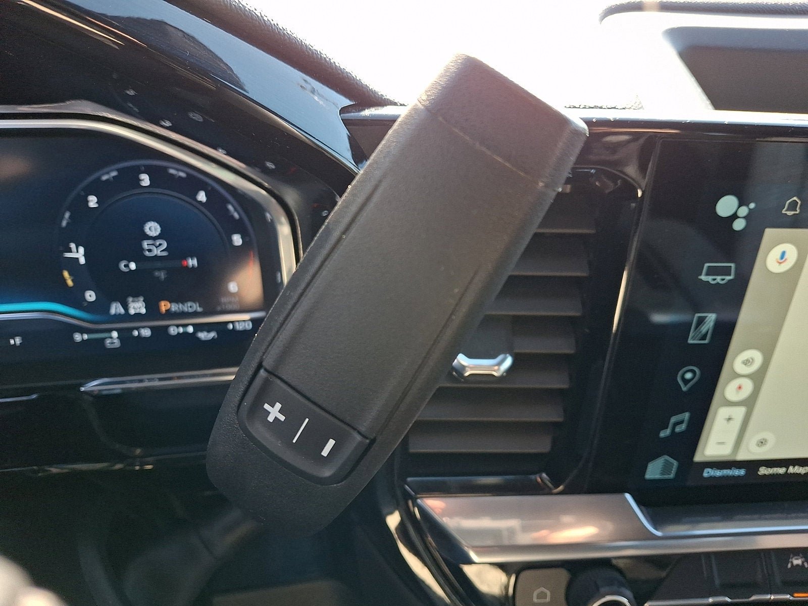 Used 2024 Chevrolet Silverado 1500 LT image 14