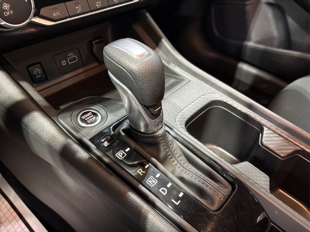 Used 2025 Nissan Sentra S image 29