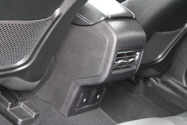 Used 2023 Lincoln Corsair Reserve FWD image 36