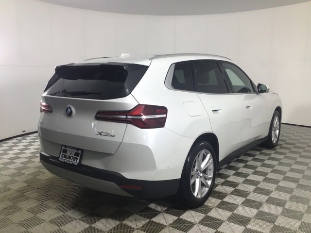 Used 2025 BMW X3 xDrive30i w/ M Sport Package image 7