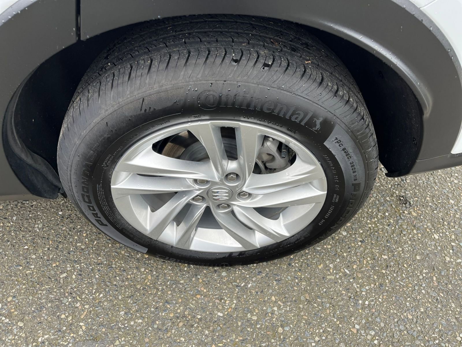 Used 2025 Buick Envista Preferred image 31