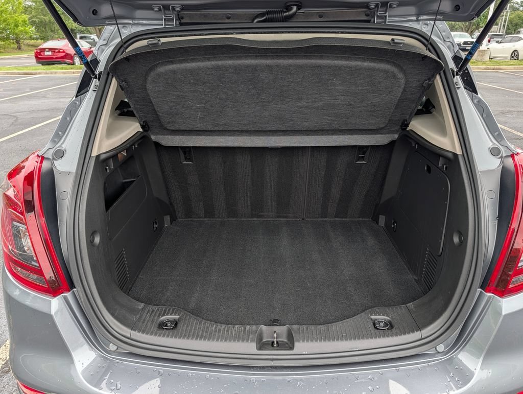 Used 2020 Buick Encore Preferred FWD image 16