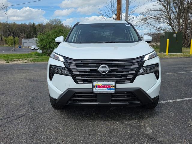 New 2026 Nissan Rogue SV w/ Cold Weather Package AWD/4WD image 31