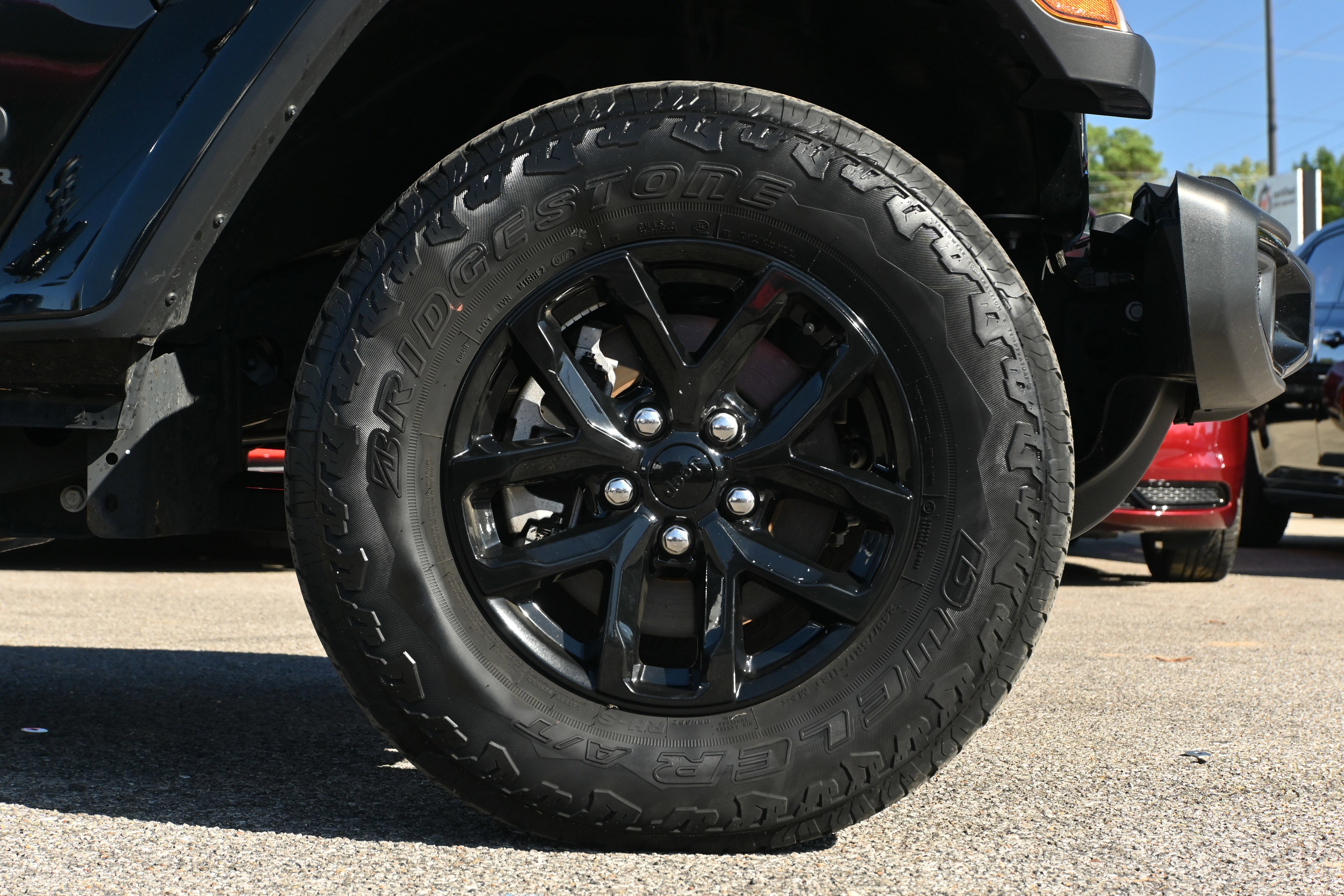 Used 2022 Jeep Gladiator Sport image 22