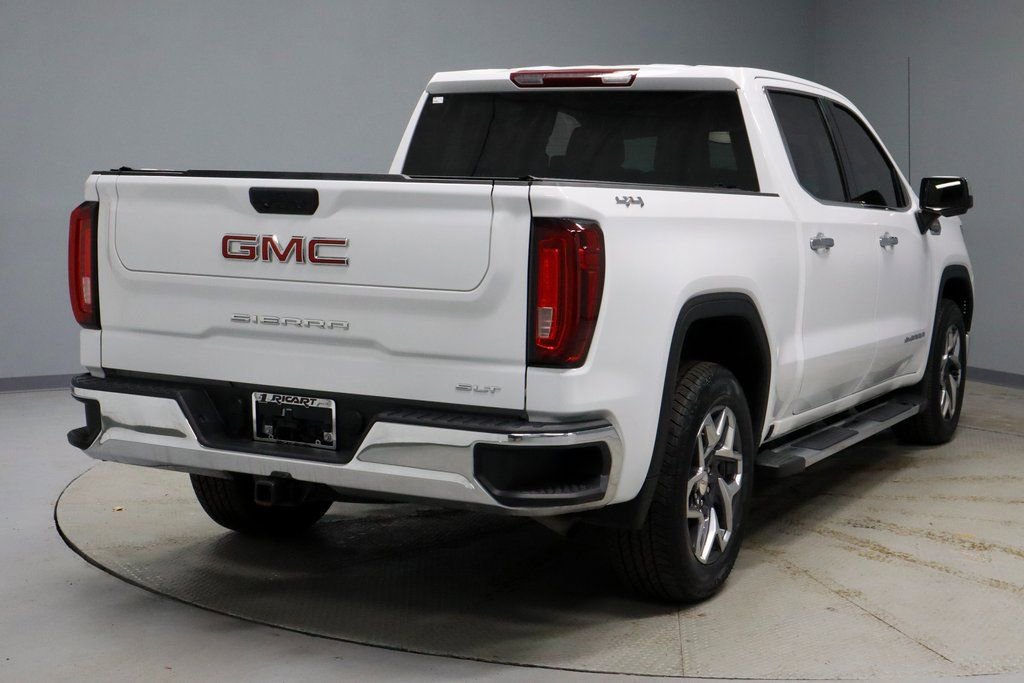 Used 2023 GMC Sierra 1500 SLT w/ SLT Premium Package image 11