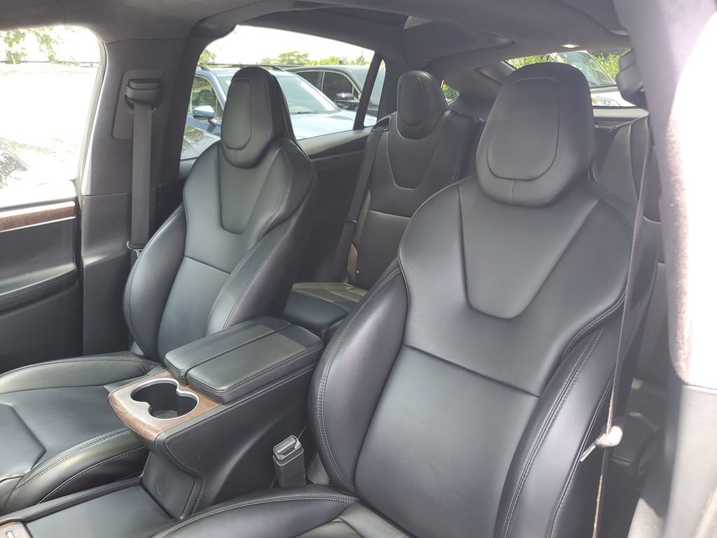 Used 2017 Tesla Model X 75D AWD/4WD image 19