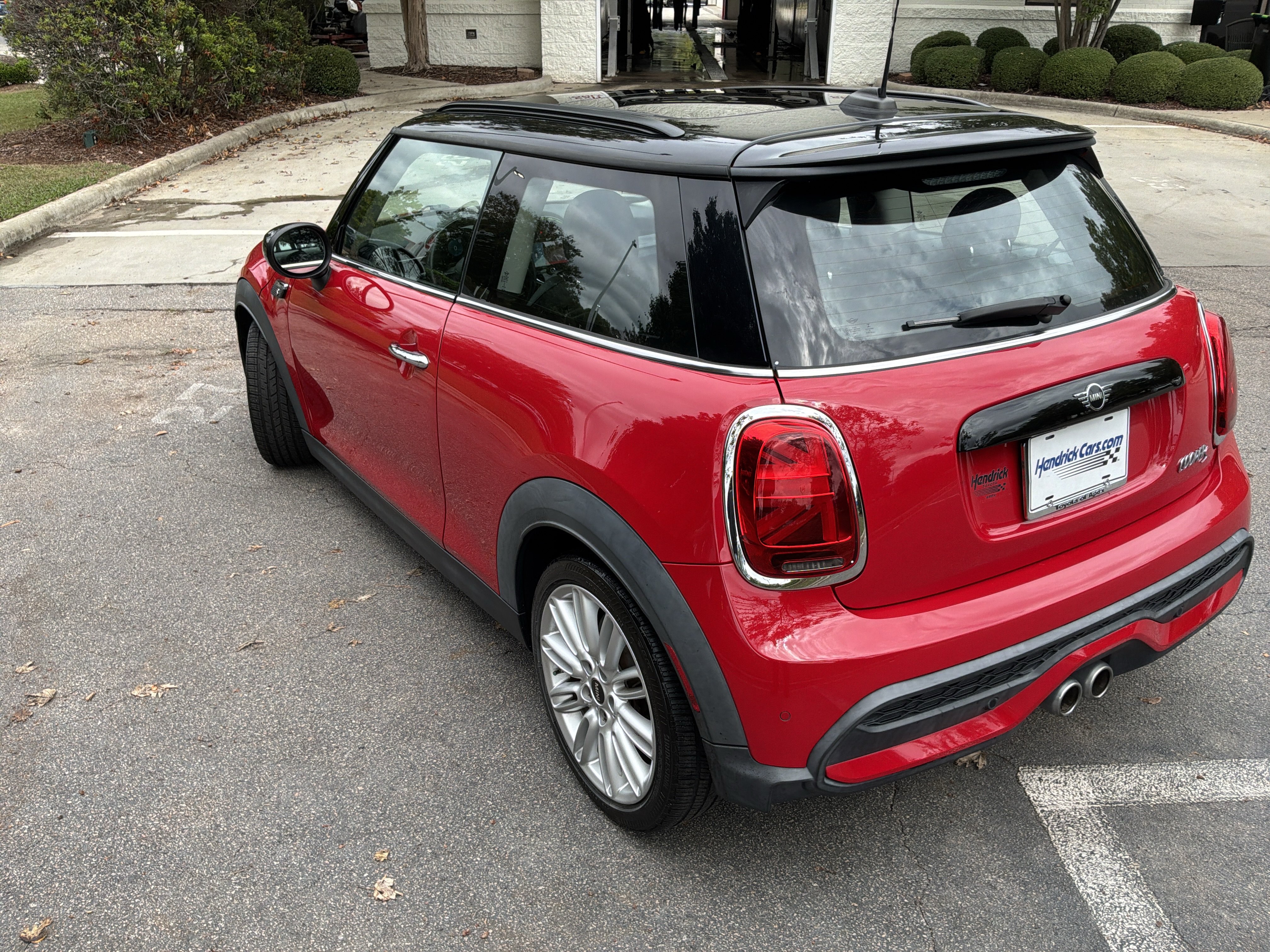 Used 2022 MINI Cooper S w/ Premium Package FWD image 8