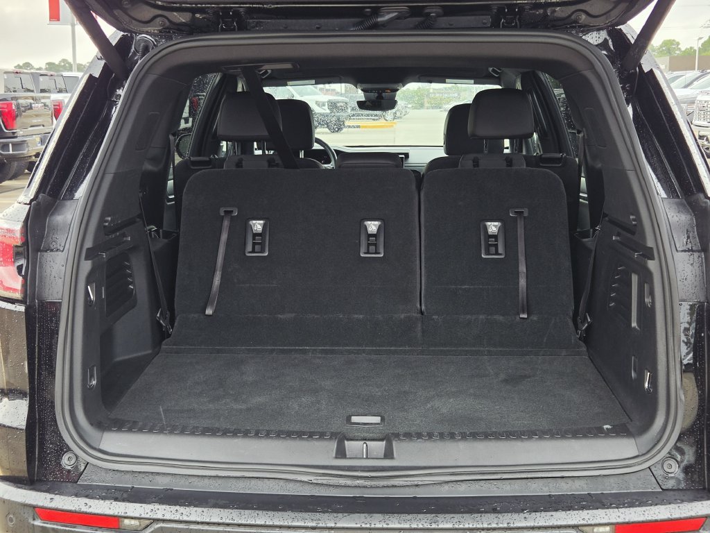 Used 2026 GMC Acadia Elevation w/ Elevation Premium Package AWD/4WD image 17