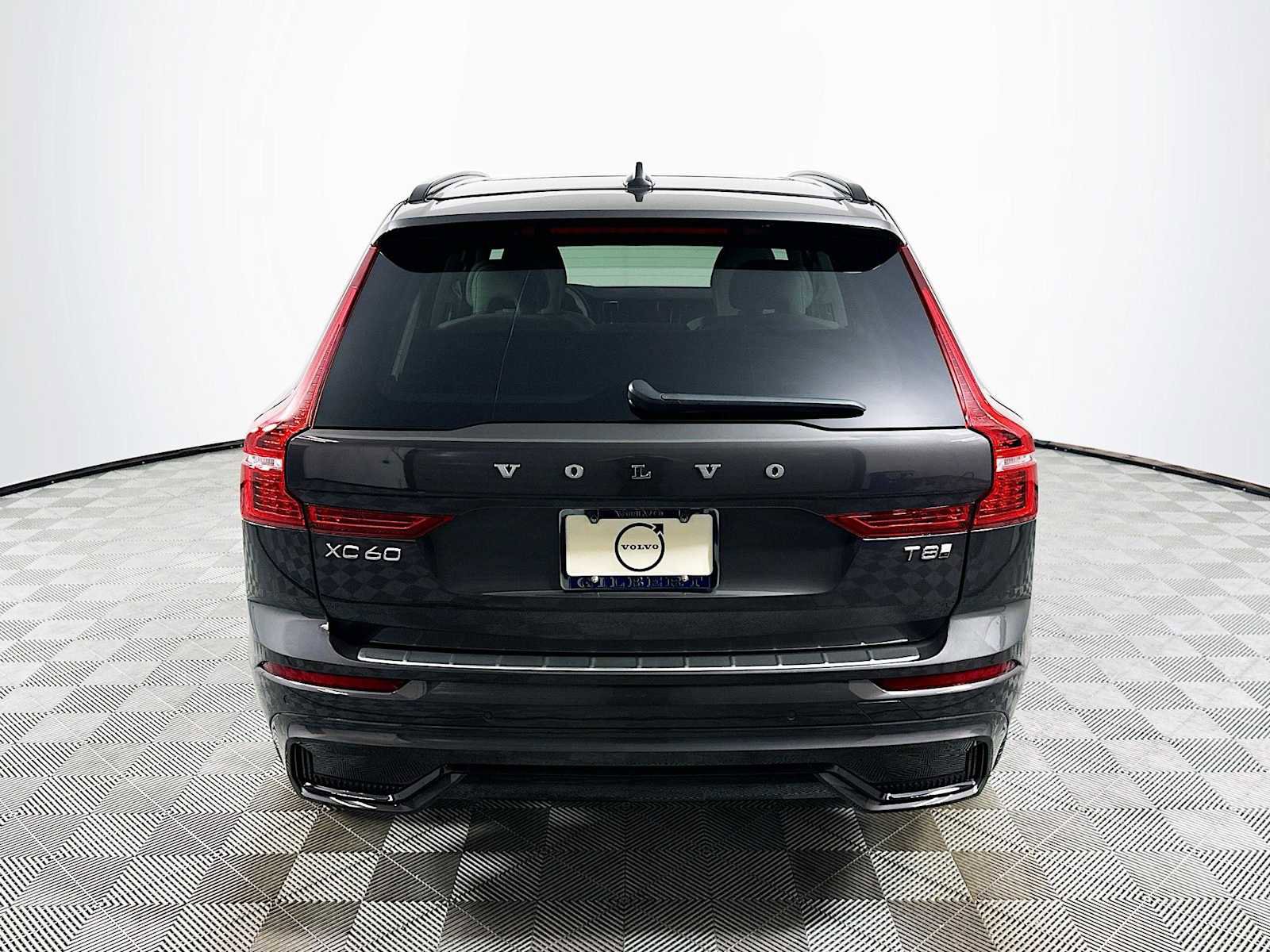 Used 2025 Volvo XC60 T8 Core w/ Protection Package Premier image 6